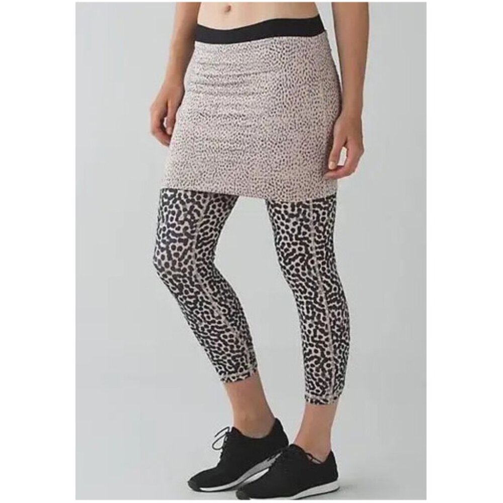 Lululemon Wunder Under Pant SE Dance Skirted Leggings Size 6